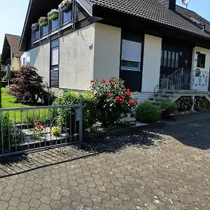  Apartment Ferienwohnung Steigerwaldblick
