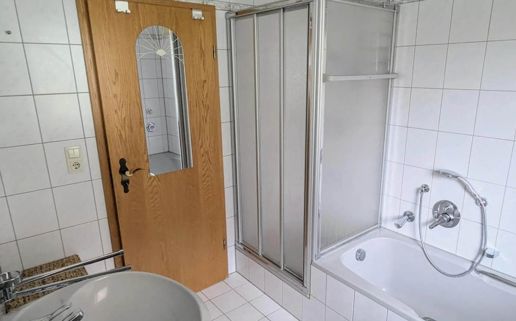 Apartment Moderne Und Gemuetliche Stadtnahe Wohnung Hassfurt